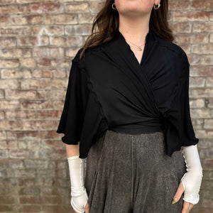 flutter jacket in black 