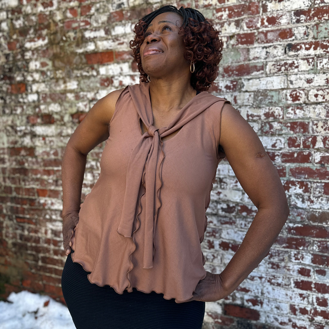 honey tank top in cedar