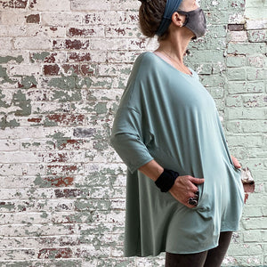 true pearl in tissue glass bamboo