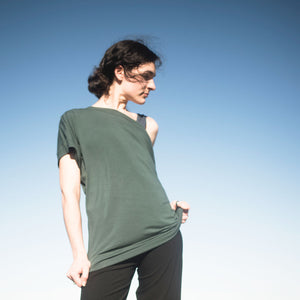 flash off shoulder top in moss