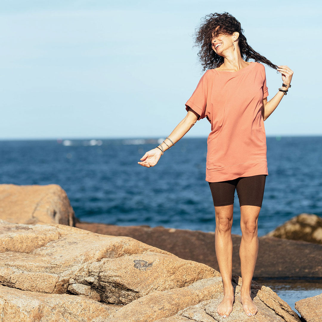 flash off shoulder top in reef + hiker in peat