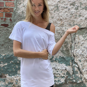 flash off shoulder top in white