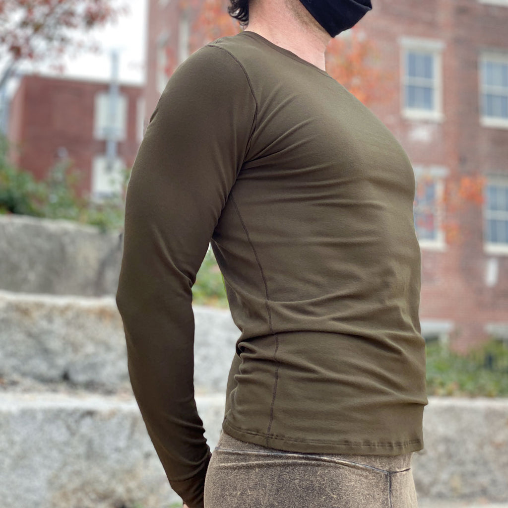 olive valor crew neck with our mineral johnny base and black hush mask