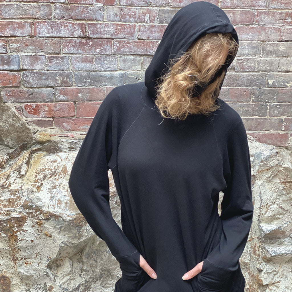 black maeve pullover by suger