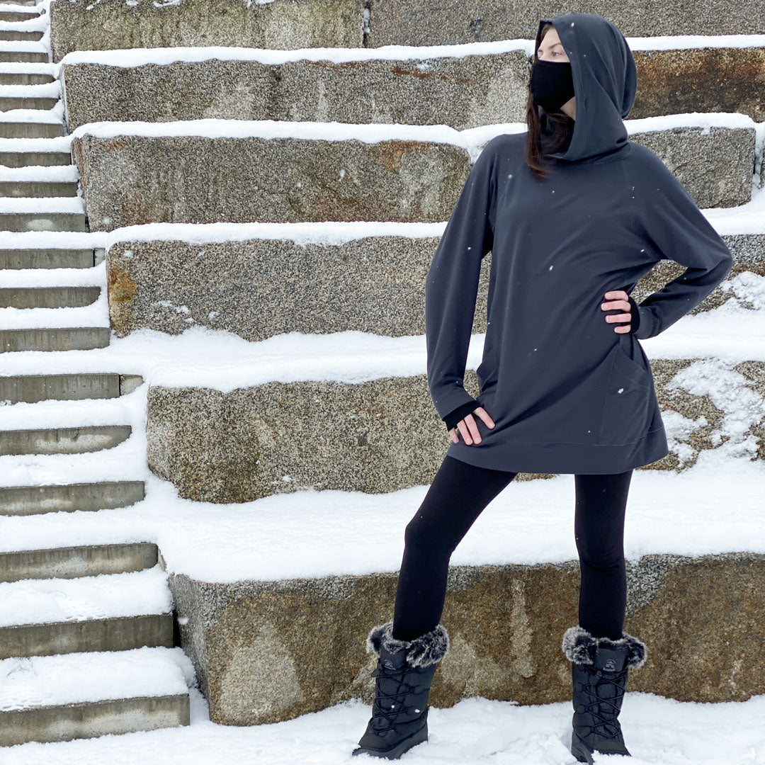 carbon maeve sweatshirt + black base legging