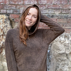 maeve hooded pullover in cedar mineral