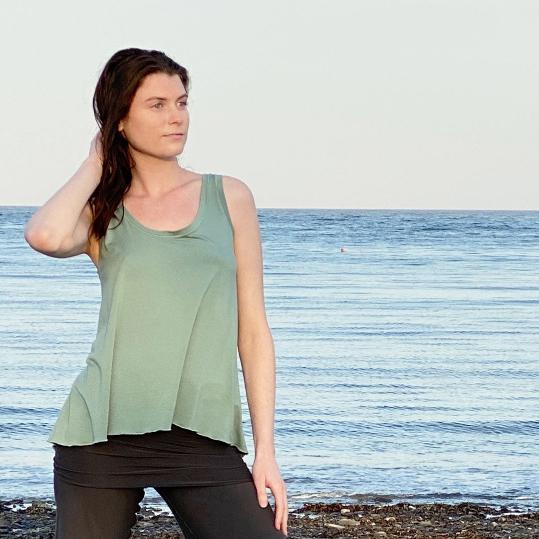 tulip tissue tank in glass