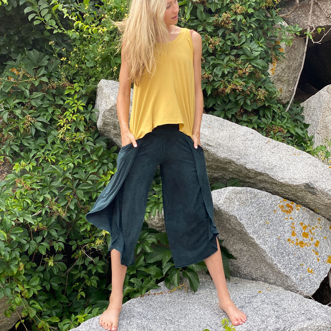 suger petal pant in blue mineral