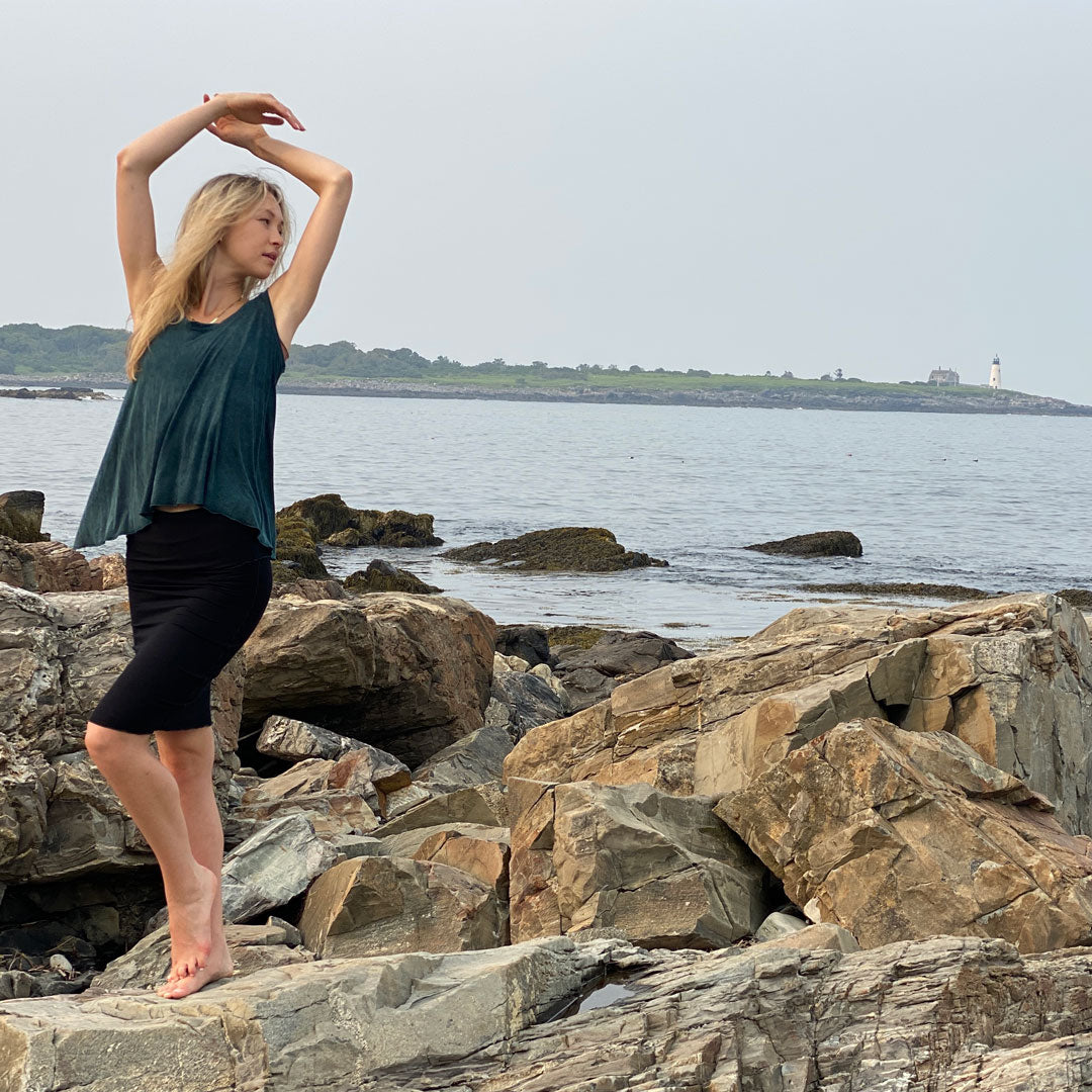 tulip tissue tank in blue mineral