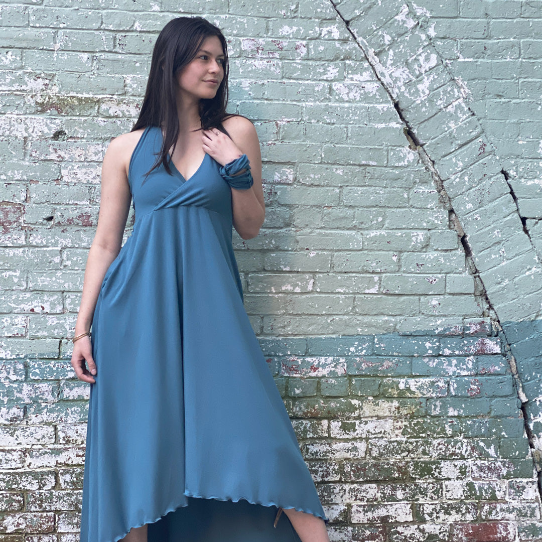 harmony vneck halter dress in ocean + ocean band