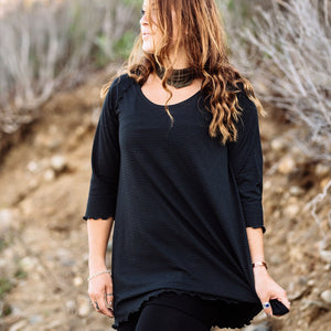 swing top in subtle black stripe