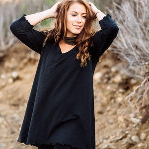 swing top in subtle black stripe