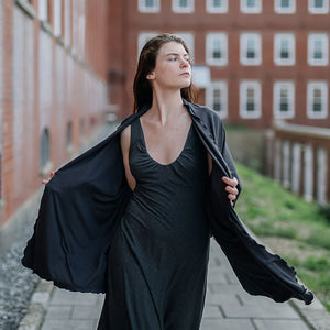 shawl in black with charcoal reversible pushup dress