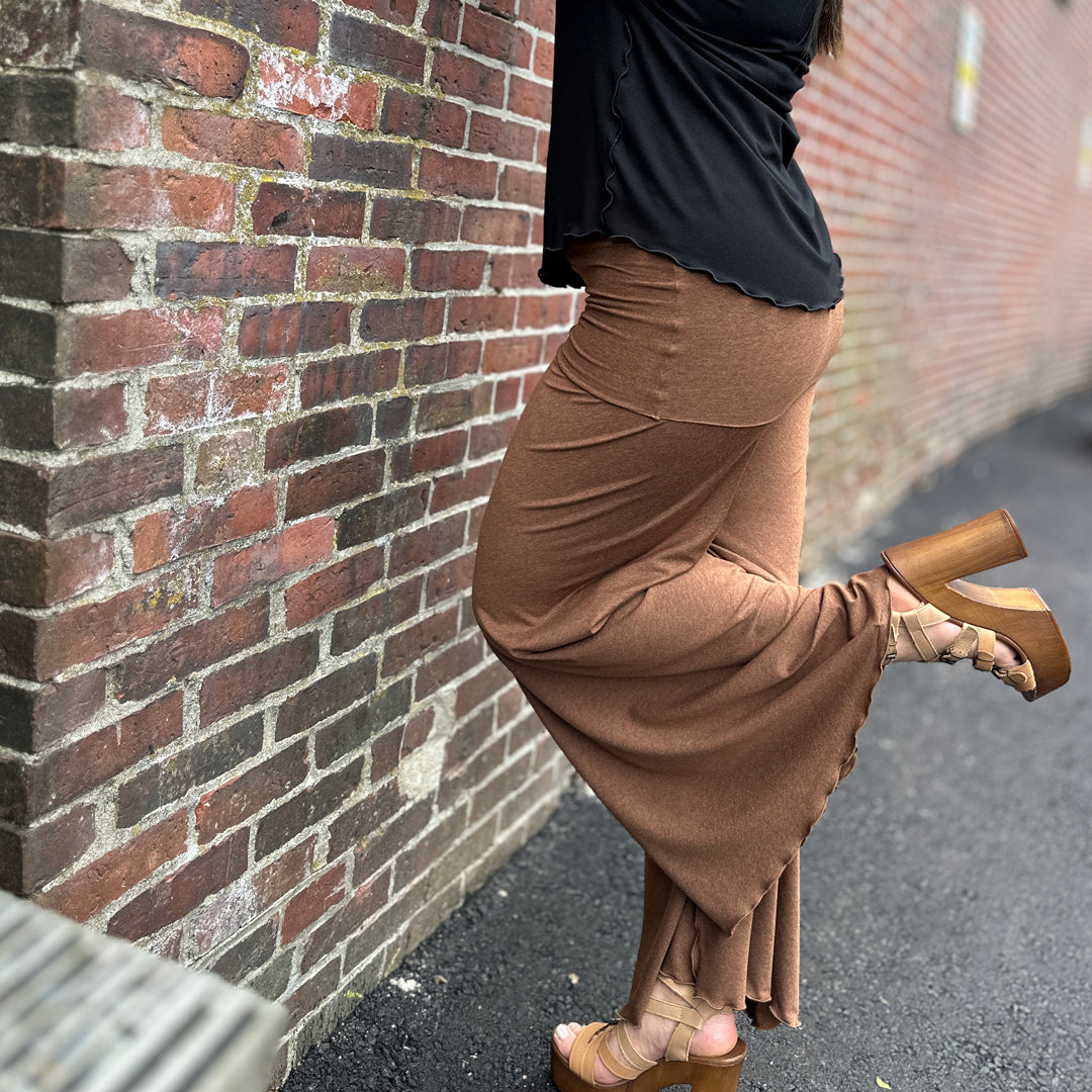 suger® swirlsuit wide leg in almond + black sweet t