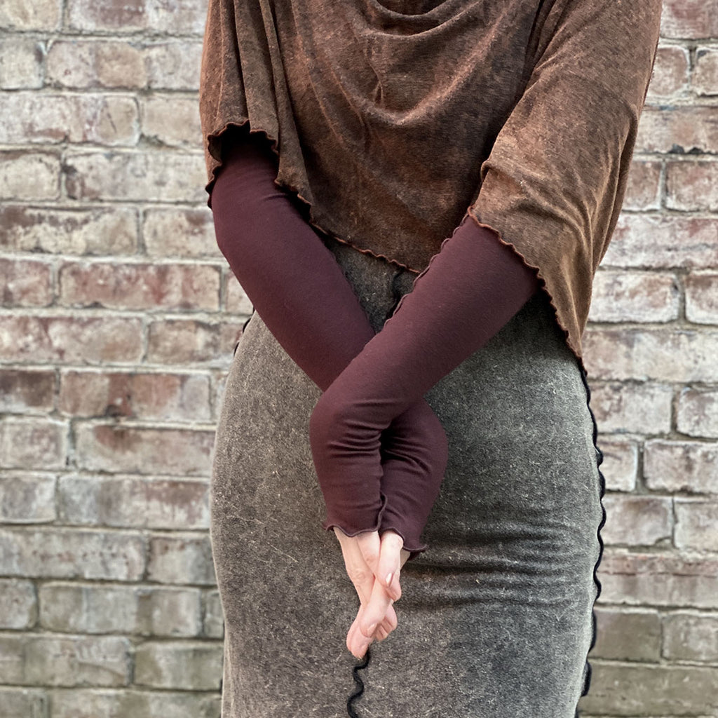 angelrox opera sleeves in wine with cacao mineral loop shawl