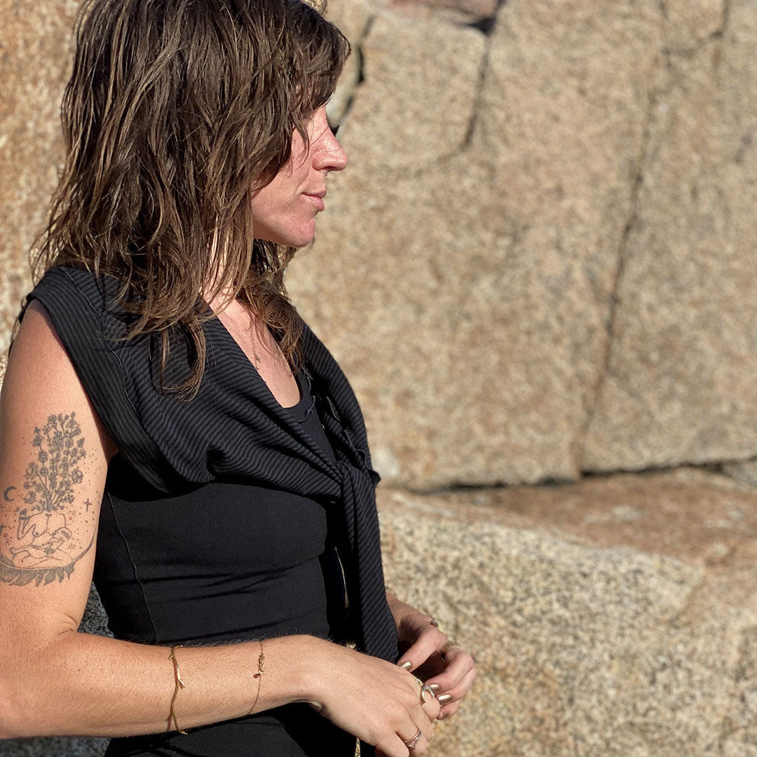 subtle black stripe shrug with our black wifey