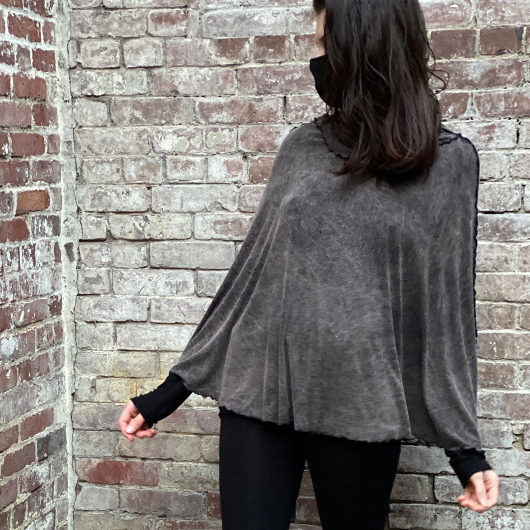 mineral lady flirt as a poncho + black base legging