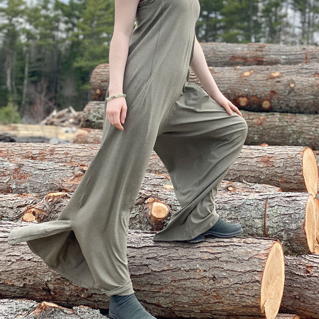 farmer jumpsuit in sand