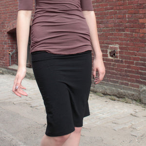 root skirt in subtle black stripe