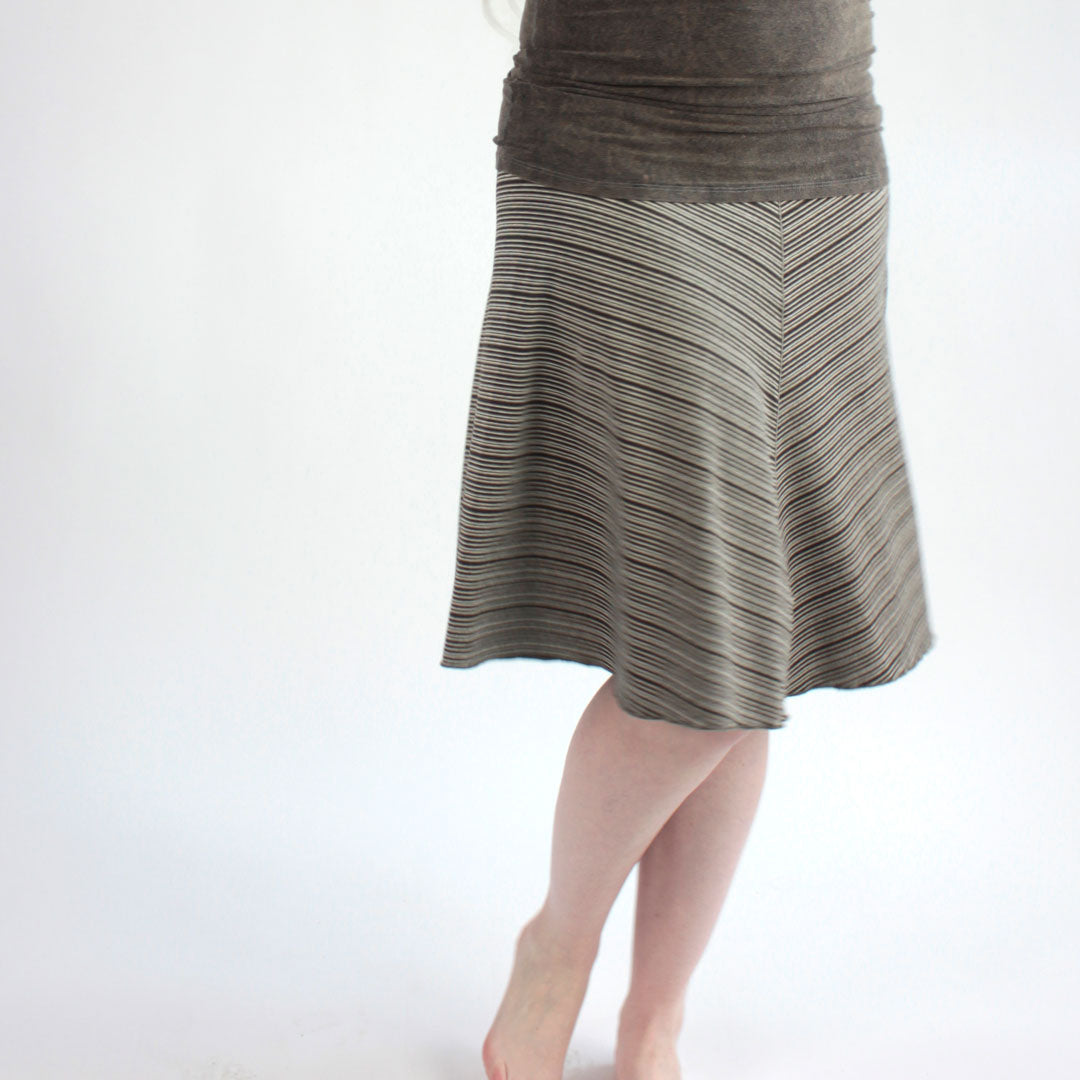 suger® flip skirt in earth stripe + mineral core