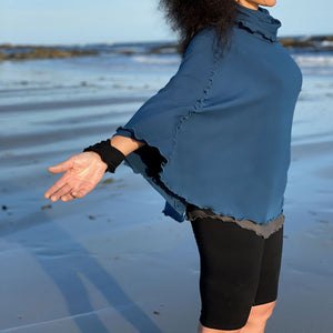 black hiker short + lake flirt as a poncho