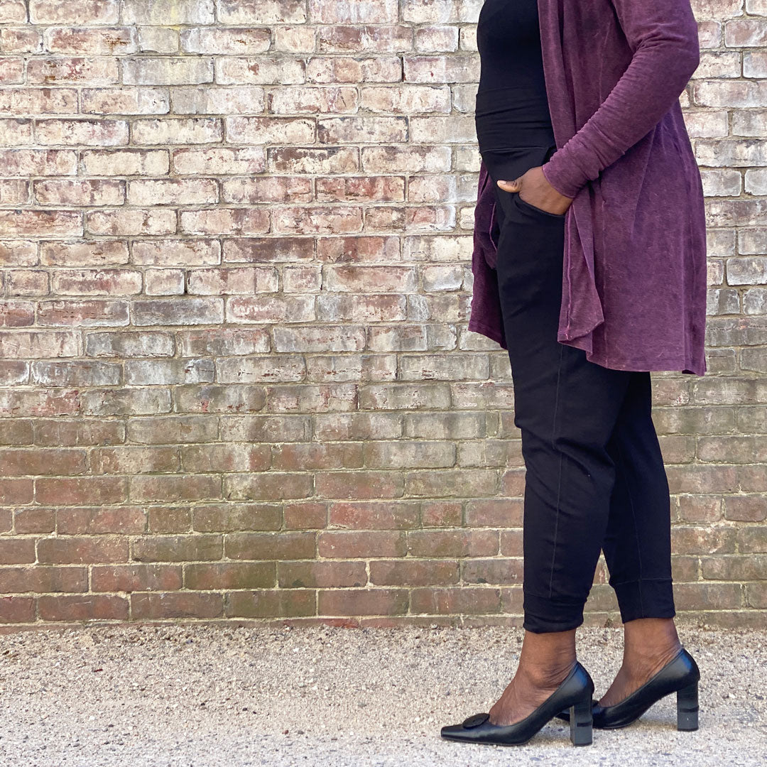 black jogger with a heel for elegance