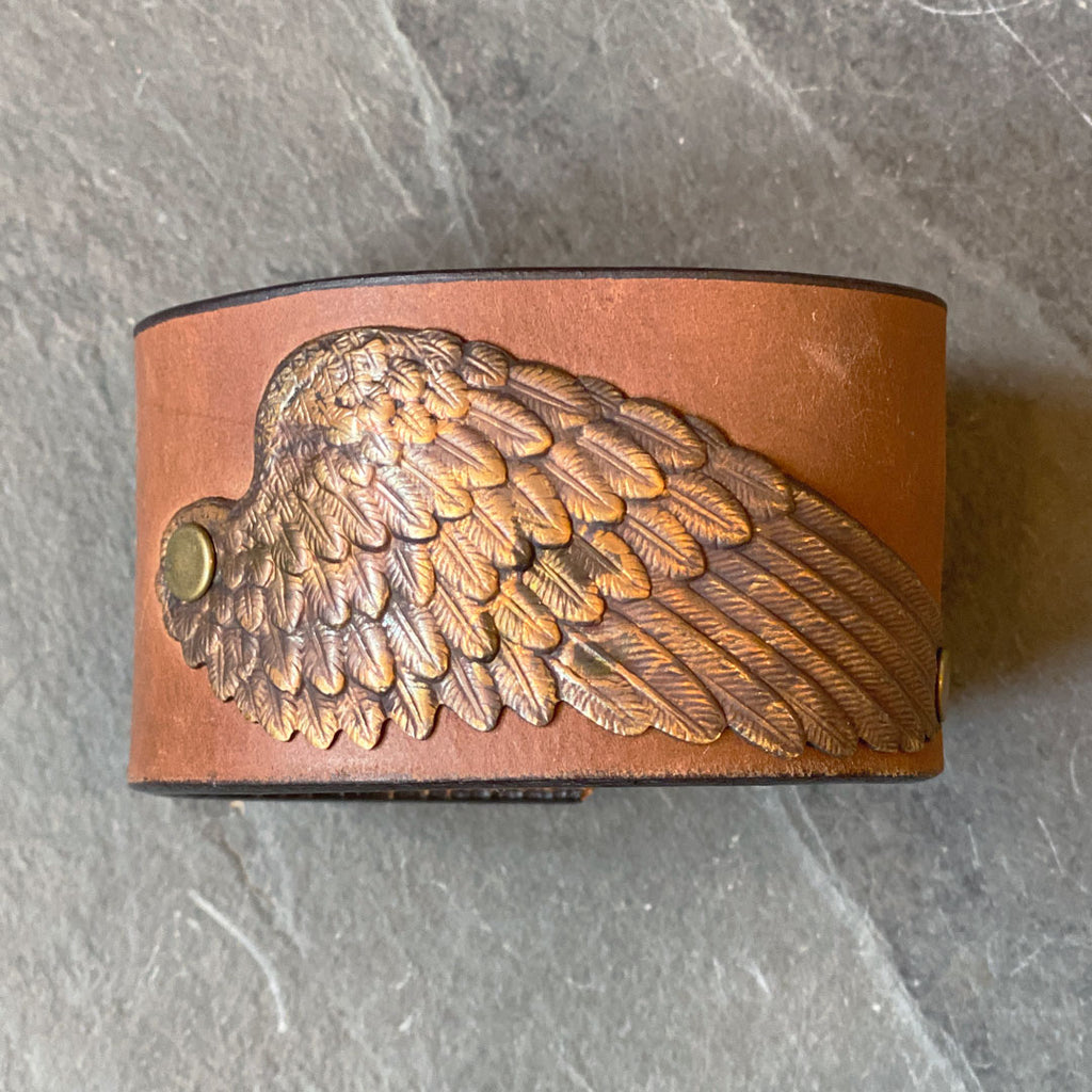 suger® angel wing cuff 