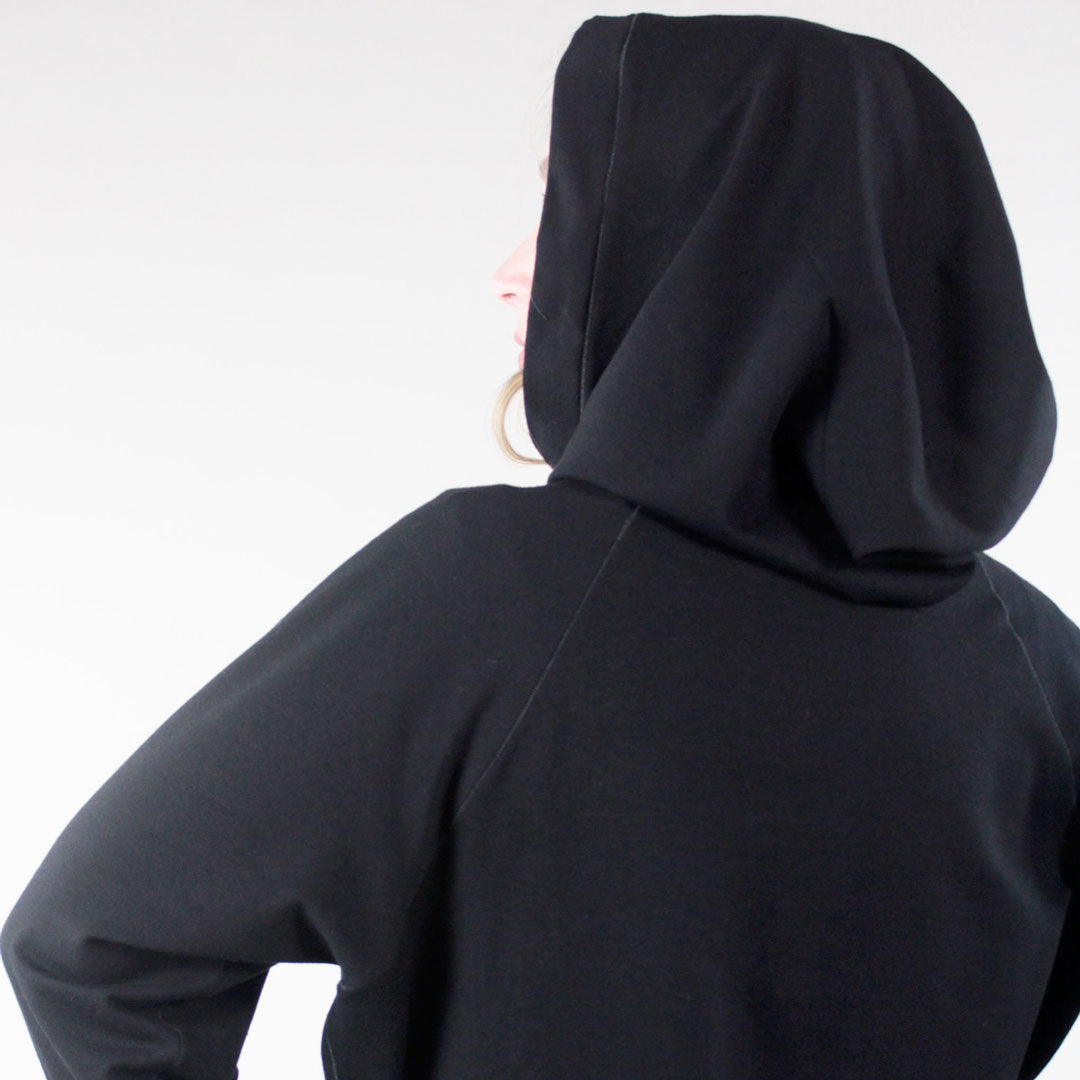 maeve hooded pullover in black