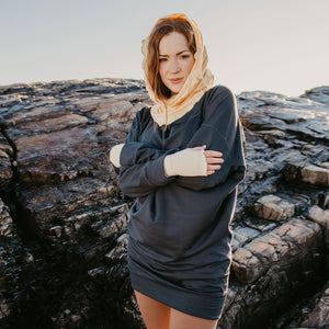 terry welder pullover in carbon